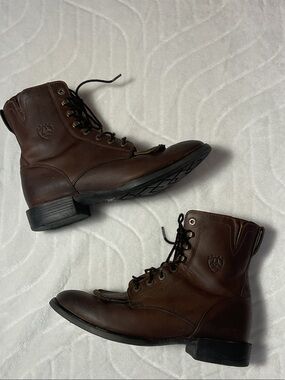 Ariat Brown distressed heritage Leather Lace-Up Women's Boots